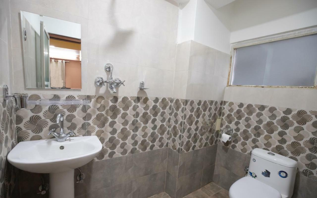 Oyo 281 Twins Kitchen Hotel Dhulikhel Eksteriør billede